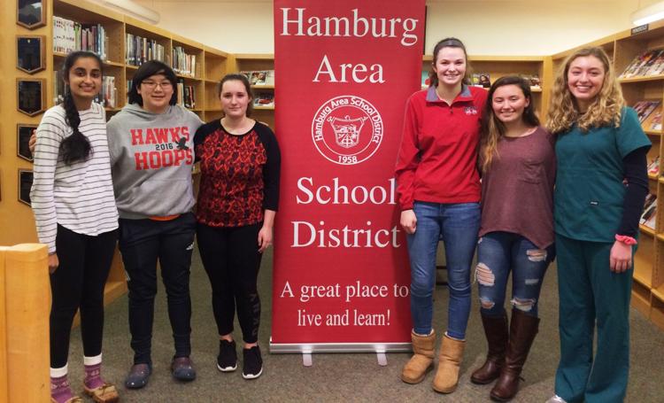 Five Hamburg Juniors accepted to MHP program