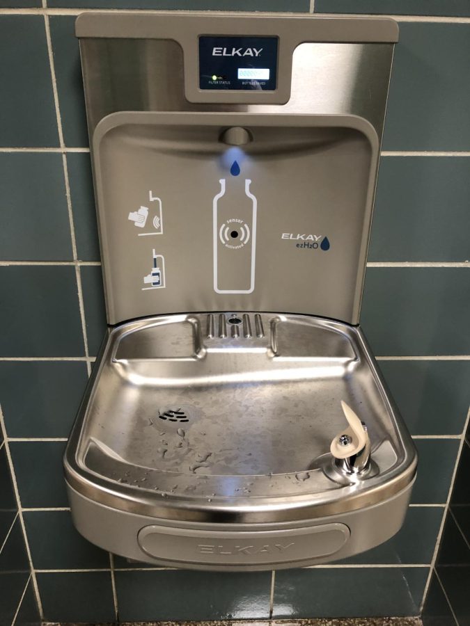 Students enjoy new water filling stations