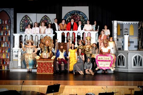 HAHS performs Beauty and the Beast for senior citizens