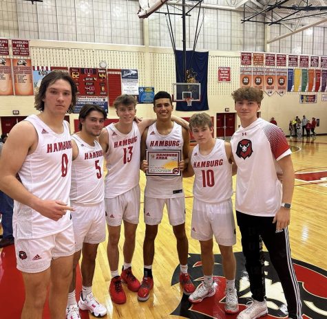 HAHS Boys Basketball wins tip-off tournament