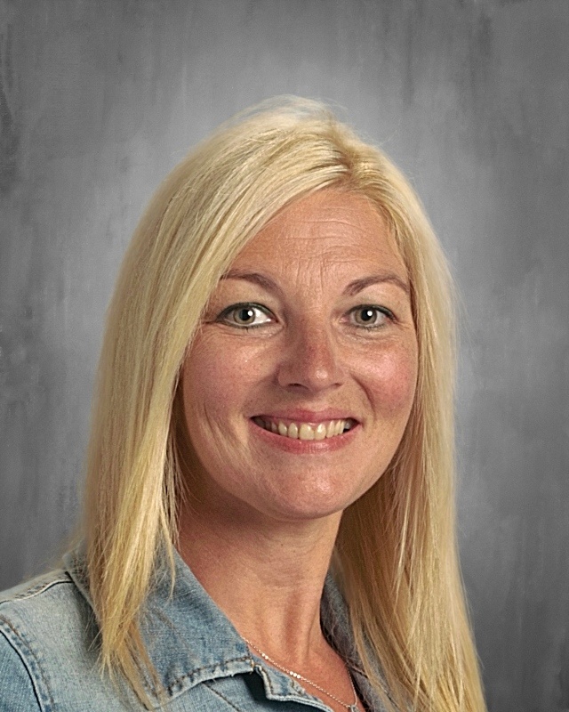 Teacher Spotlight : Mrs. Dommel