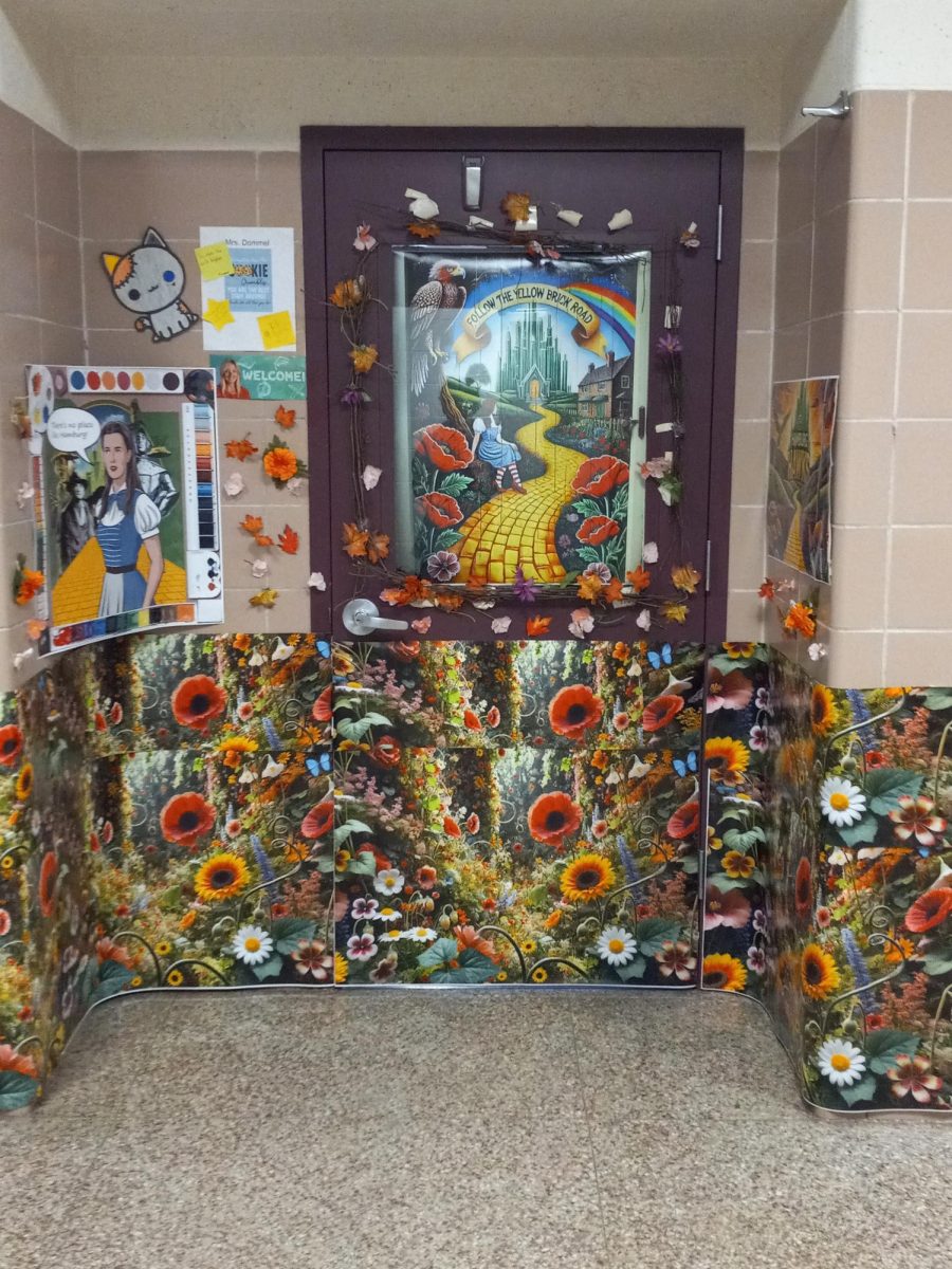 Homerooms decorate their doors for fall