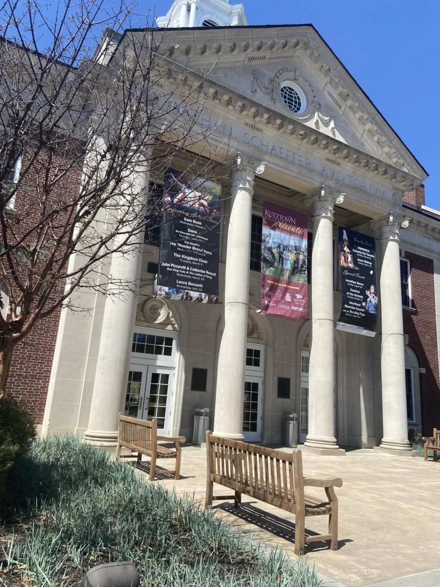 Juniors start exploring colleges