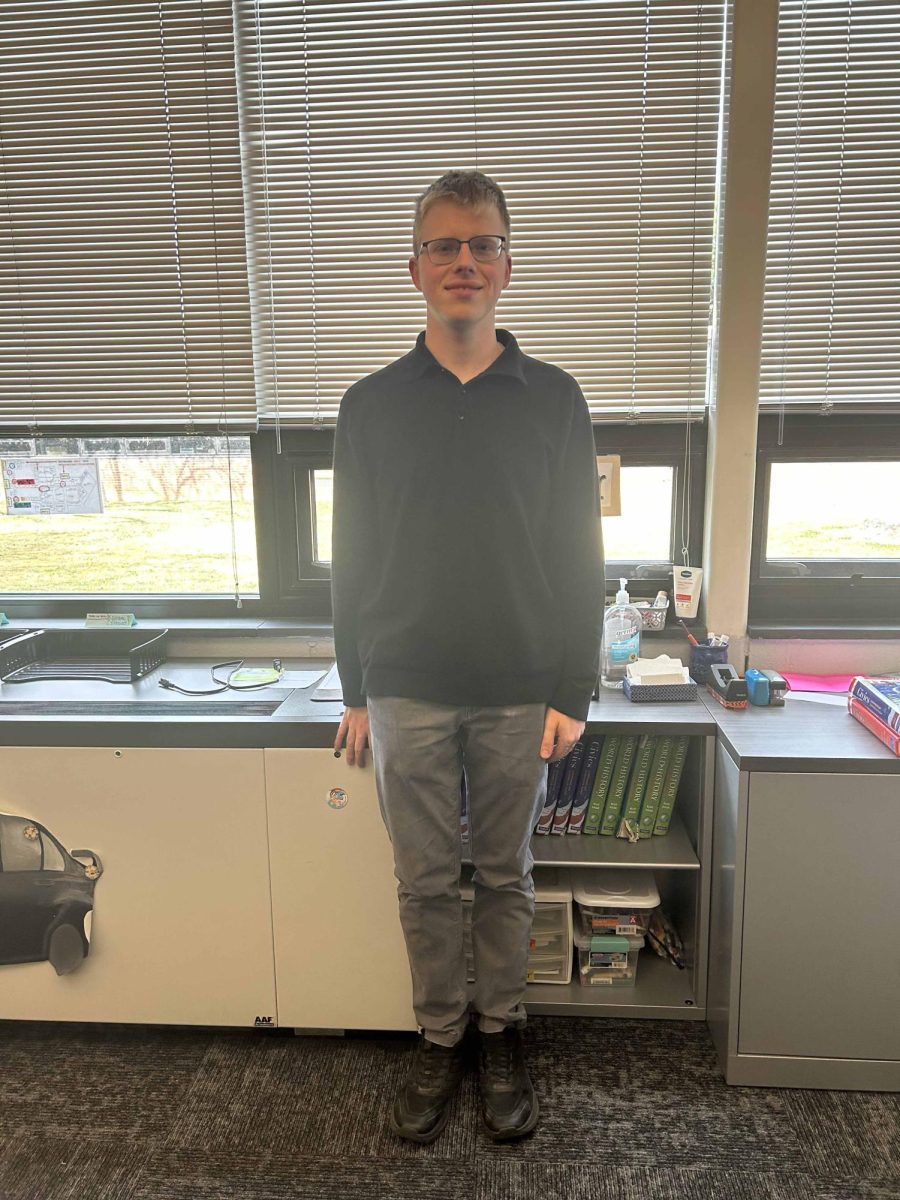 Mr. Wessner substitutes for Mrs. Benvenuto