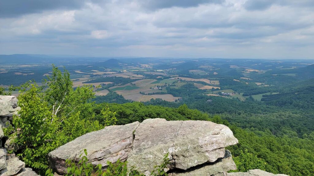 Fall bucket list items to do in the Hamburg area