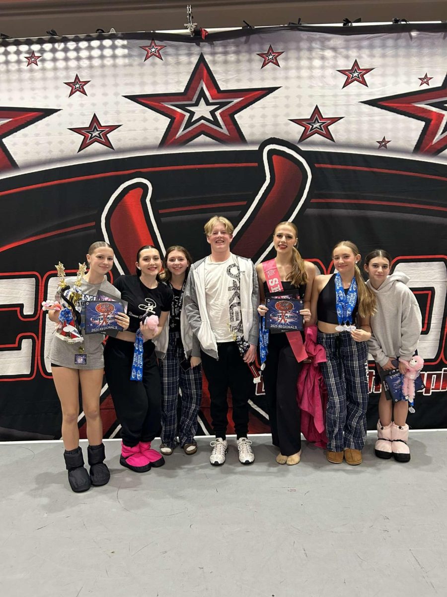Dancers prepare for competition